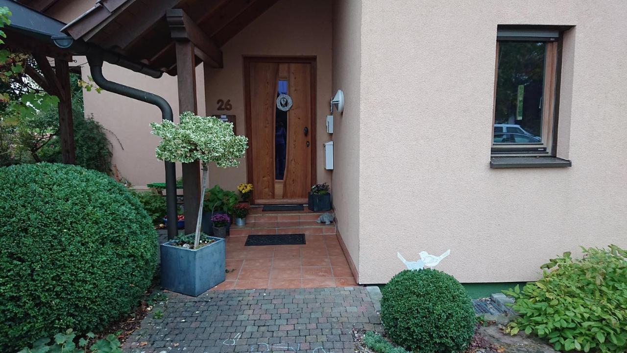 Gemuetliche Ferienwohnung Am Ortsrand Kreuzwertheim Екстериор снимка